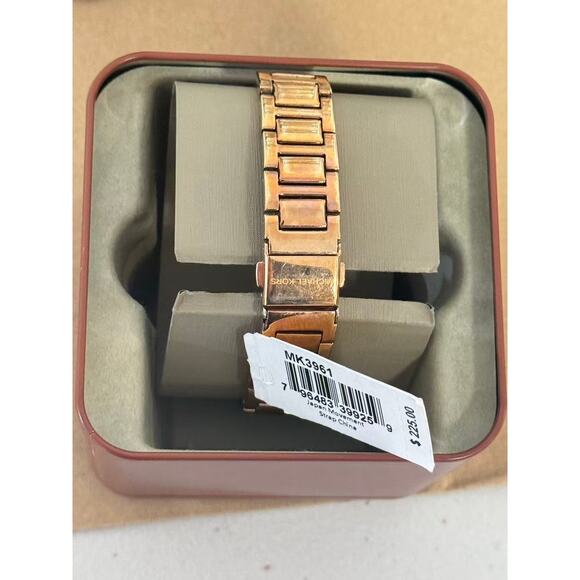 Michael Kors Gabbi MK3961 Women's Rose Gold Tone Stainless Crystal Watch - Picture 2 of 5